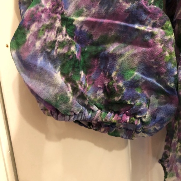 Haniiy 100% Silk Off-The-Shoulder Ruffled Top - Picture 8 of 8